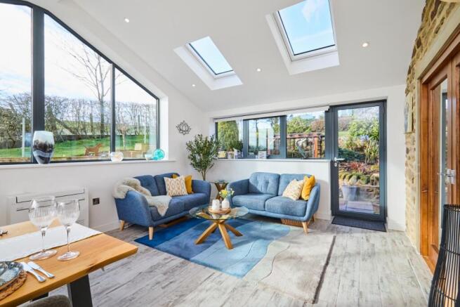 4 bed Character Property for sale Image 11