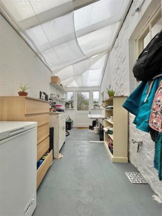Utility/Sun Room