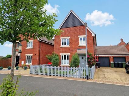 Hunt Road, Biggleswade, SG18