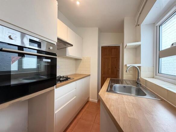 Kitchen.jpg
