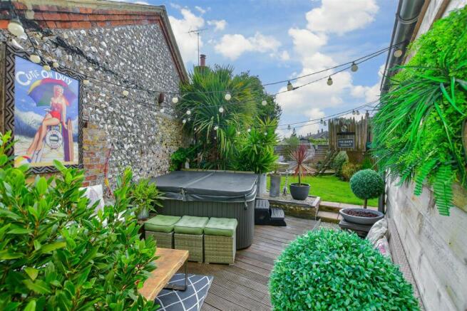 Patio / Decking