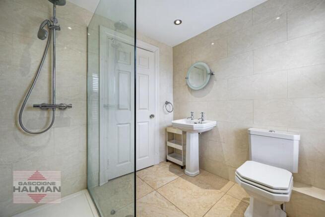 Ensuite