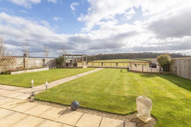 GARDENS & OPEN COUNTRYSIDE.jpg