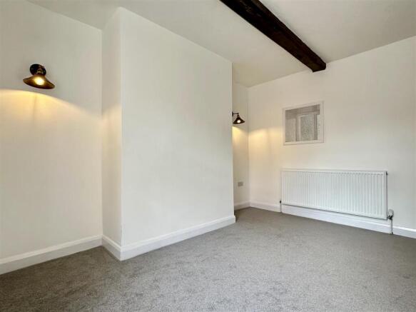 3 bed Detached to rent Image 7