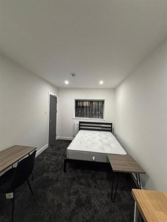 WhatsApp Image 2025-11-19 at 11.05.11_05ddf031.jpg