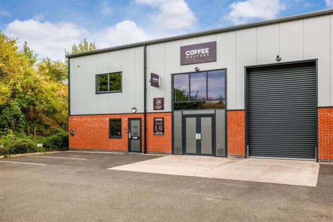 D2, D3, D7 & D8 Salwarpe Business Park 2550-1.jpg