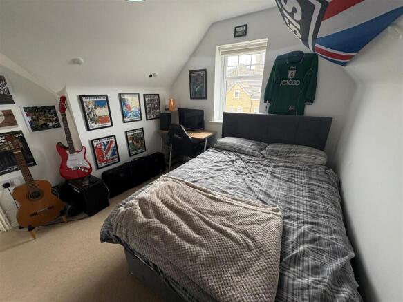 Photo 16