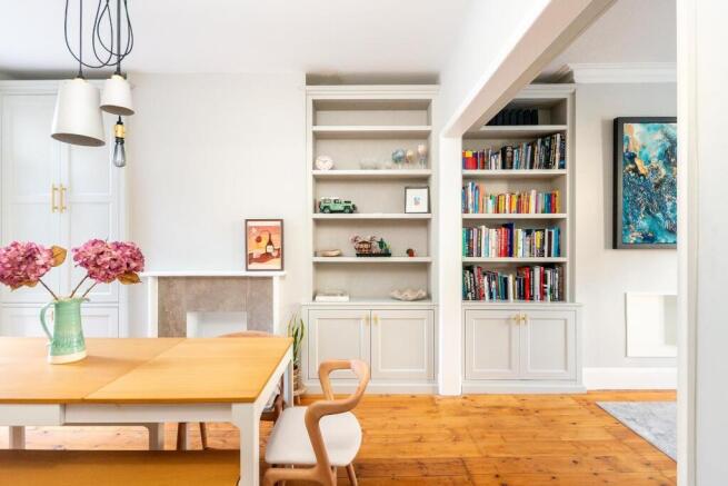 4K3RSV - Dining Room B.jpg