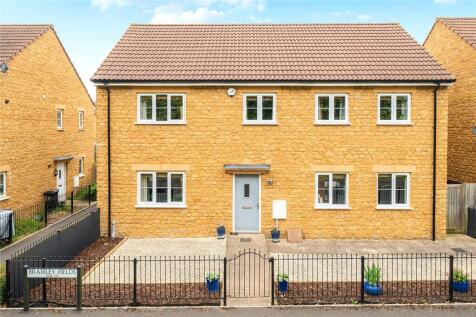 Bramley Fields, Norton Sub Hamdon, Stoke-Sub-Hamdon, Somerset
