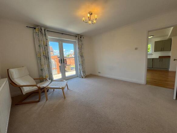 7 bed Detached for sale Image 5
