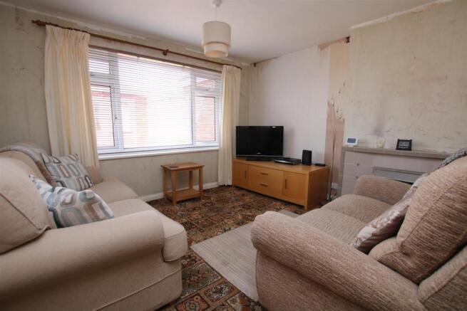 Living Area.JPG