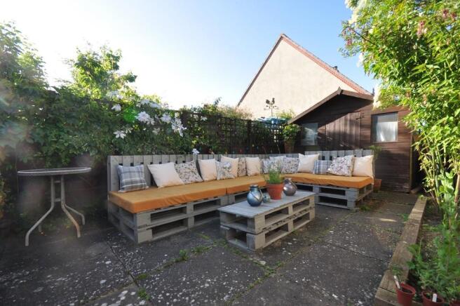 Photo 11