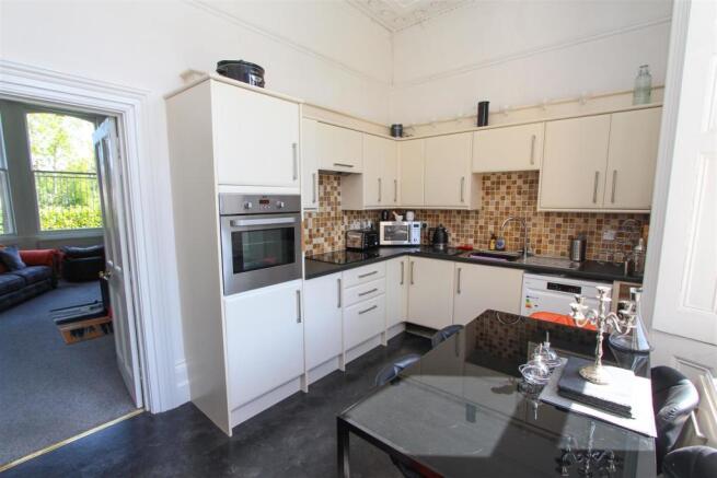 Kitchen.jpg
