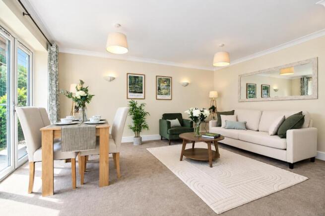 24 Broad Oak Lane_Internals - 19.jpeg