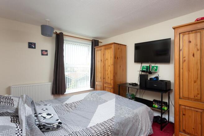 3 bed Terraced for sale Image 8