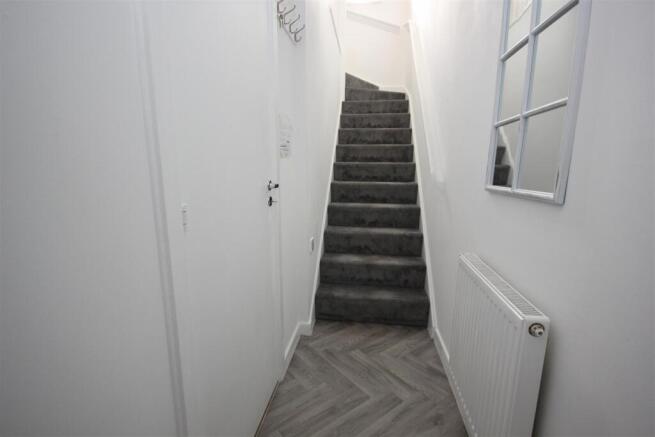 Entrance hall.jpg