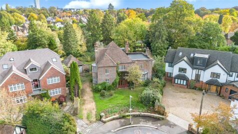 Garden Close, Watford, Hertfordshire, WD17