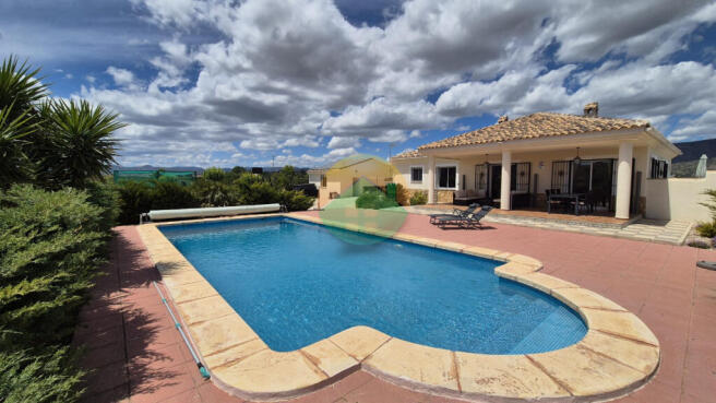 4 Bedroom Detached For Sale-CARA06-1