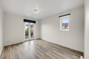 88, Gables Close, London SE12 0UE