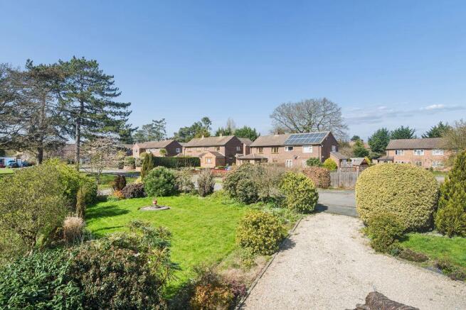 Penn Meadow, Stoke Poges photo 4