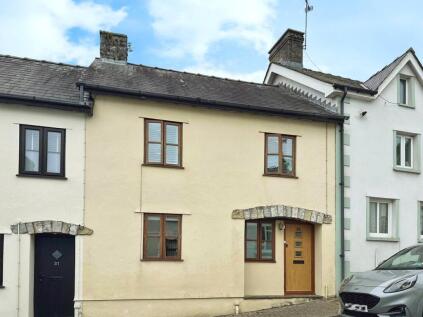 Newcastle Hill, Bridgend, CF31