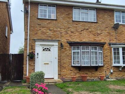 Fintry Walk, Farnborough, Hampshire