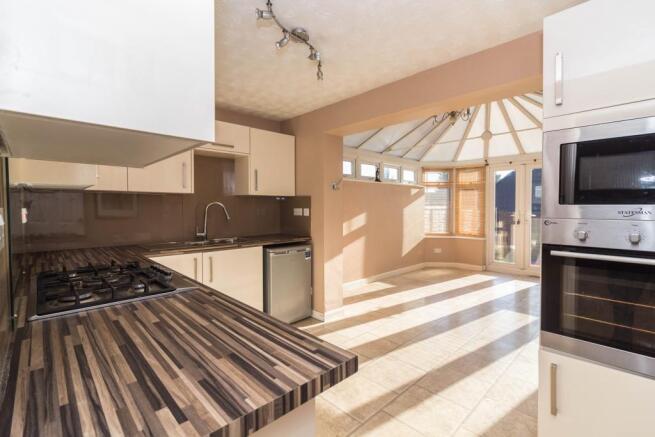 Kitchen / Breakfast