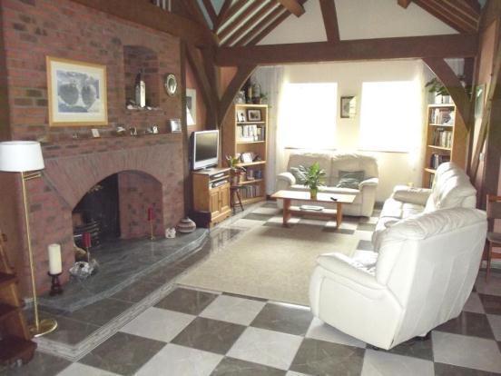 Lounge Area
