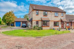 24, The Paddocks, Halesworth IP19 8RR