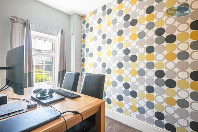 3 bed Terraced for sale Image 9