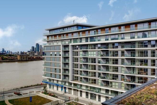 4_Balcony-1