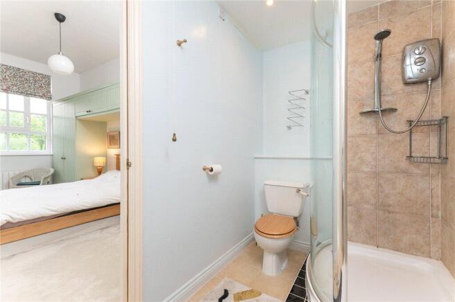 2 bed Apartment for sale Image 10