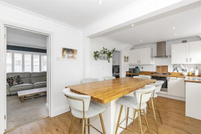 Kitchen Diner 2.jpg