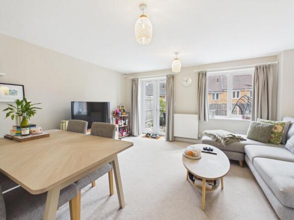 Sitting/Dining Room