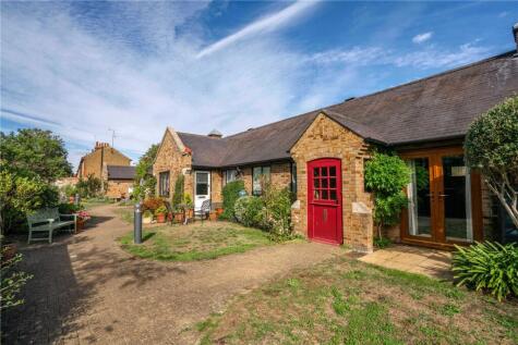 Regency Walk, Richmond, TW10