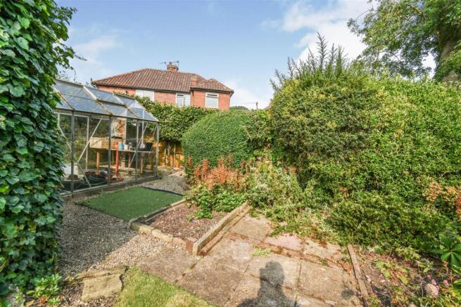 garden 2.JPG