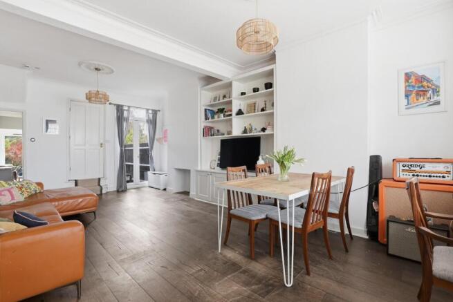 01-bfd1JHPropWpen  - 76 Marlow Road - 2.jpg