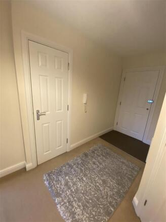 2 Carpenters Court 11.jpg