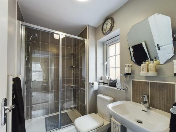 BEDROOM ONE EN-SUITE