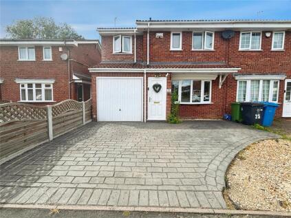 Brunel Grove, Perton, Wolverhampton, Staffordshire, WV6