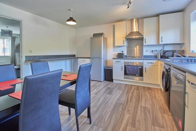 117 Southfield Road, HK 7.jpg