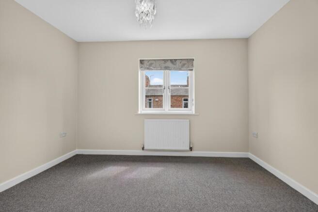 2 bed Terraced for sale Image 5