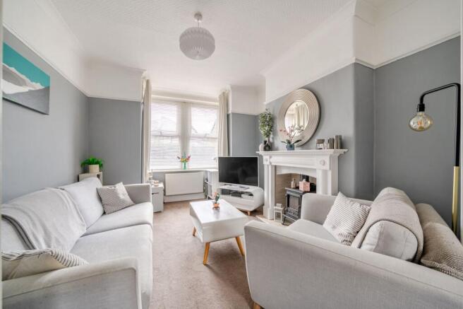 4 bed Terraced for sale Image 4