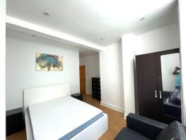 Flat A Basement, 100, Devonport Road, London W12 8NU