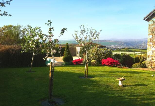 Garden towards Pool