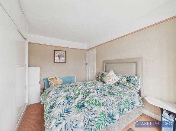 3 bed Semi-Detached for sale Image 7