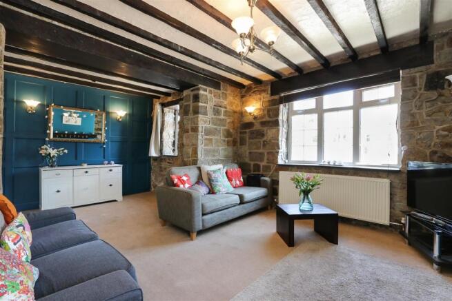 Living Room.jpg