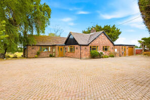 Elmfields, Oakley Green Road, Oakley Green, Windsor SL4 4QF