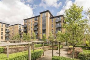 33, 124a Weightman House, Spa Road, London SE16 3FG
