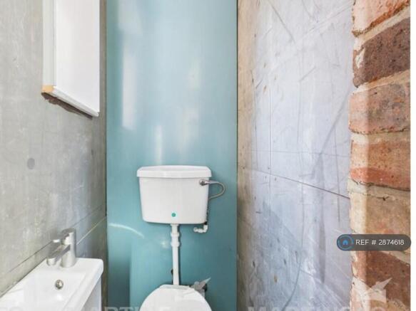3 bed Semi-Detached to rent Image 5